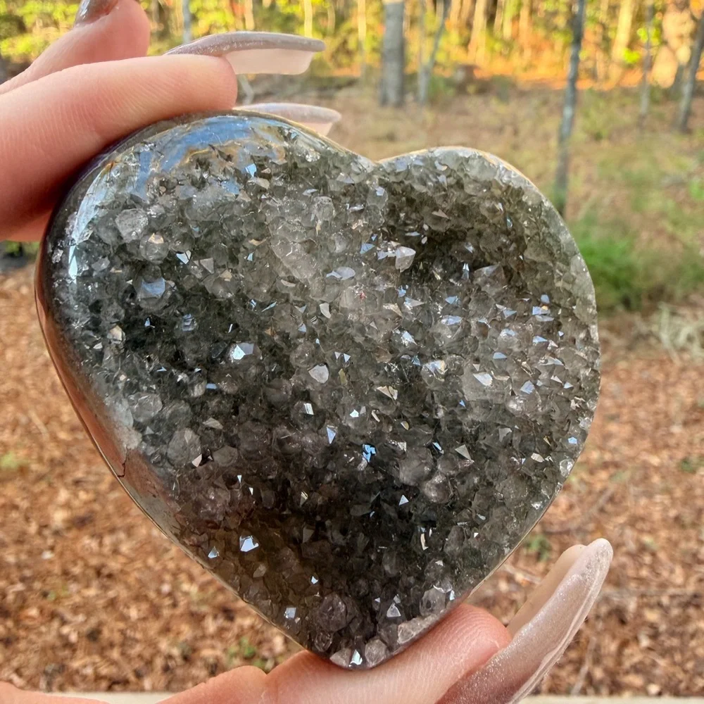 Green Agate Druzy Heart | Natural Sparkling Crystal | Earthy Mint Tones 0027 - Picture 4 of 9